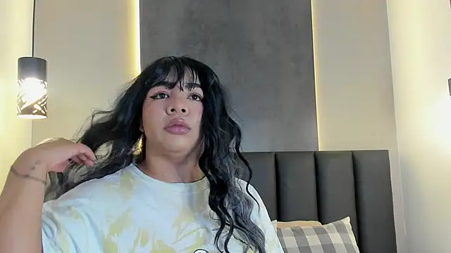 memphiswilliam online show from 10/23/25, 02:44