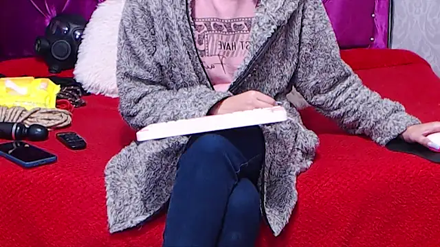 AyshaScott online show from 03/10/25, 12:37