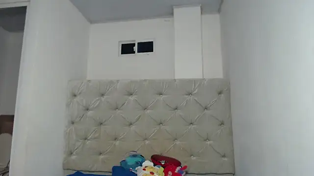 Melody phillips2 online show from 09/12/25, 08:47