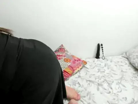 Snapshot of MonicaGarcia_ chatting on 01/21/25, 11:03 MonicaGarcia online show from 01/21/25, 11:03