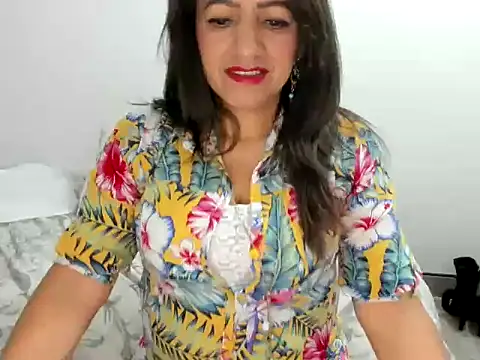 Snapshot of MonicaGarcia_ chatting on 03/01/25, 09:18 MonicaGarcia online show from 03/01/25, 09:18