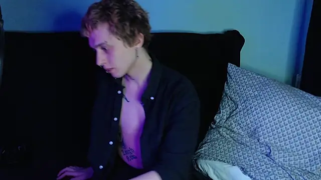 axxxturel online show from 12/20/24, 09:06