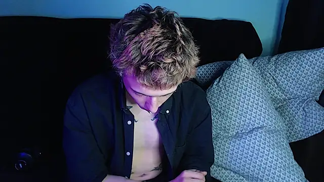 axxxturel online show from 12/27/24, 10:16