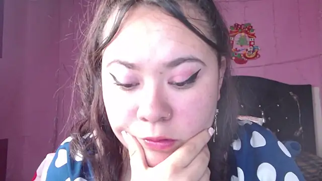 NikkiRous  online show from 02/12/25, 04:44