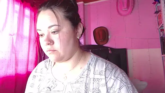 NikkiRous  online show from 02/17/26, 01:18