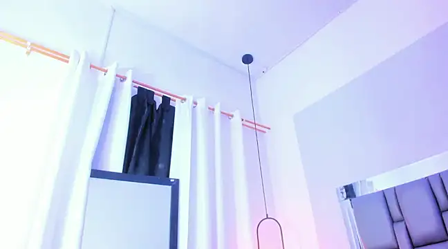 Snapshot of Emily_Gil1 chatting on 03/17/25, 04:33 Emily Gil1 online show from 03/17/25, 04:33