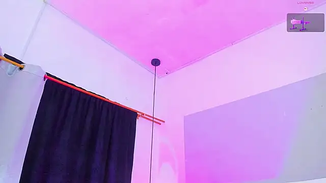 Emily Gil1 online show from 03/17/26, 04:21