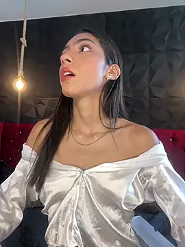 Ema azel online show from 02/14/25, 01:40