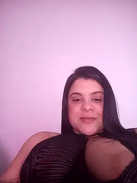 Snapshot of LUAHOT_ chatting on 07/09/26, 05:22 LUAHOT online show from 07/09/26, 05:22