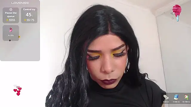 Giorgina Parado online show from 02/12/25, 11:30