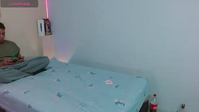 Snapshot of KokoAndRin chatting on 01/02/25, 10:33 KokoAndRin online show from 01/02/25, 10:33