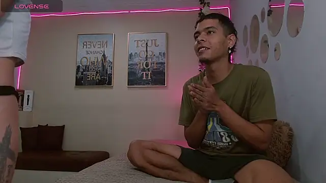 Snapshot of KokoAndRin chatting on 01/06/25, 07:35 KokoAndRin online show from 01/06/25, 07:35