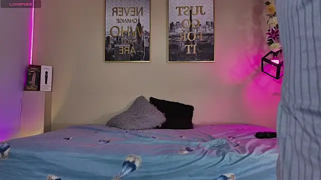 Snapshot of KokoAndRin chatting on 02/04/25, 10:55 KokoAndRin online show from 02/04/25, 10:55