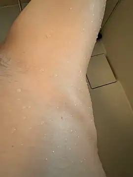 shiro 3 online show from 09/14/25, 04:22