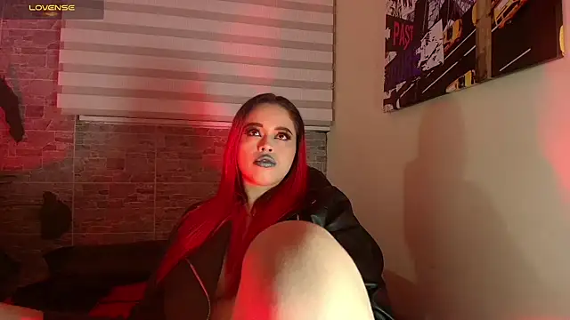 EvaaFoxxy1 online show from 09/28/25, 12:32