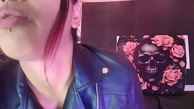 EvaaFoxxy1 online show from 02/26/26, 12:15