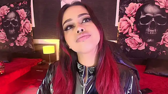 EvaaFoxxy1 online show from 04/04/26, 12:13