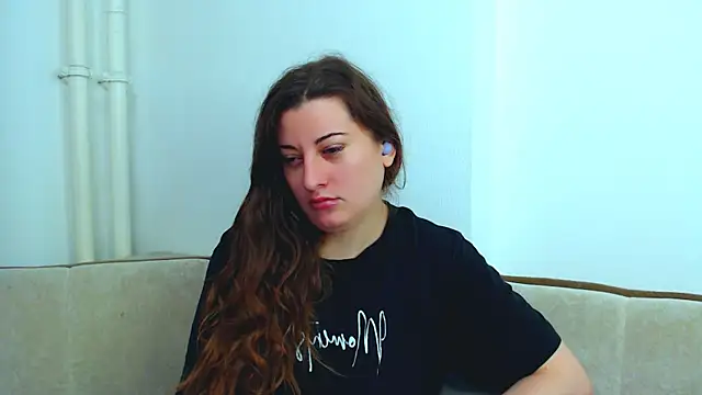 Helen Adams  online show from 01/08/25, 04:34