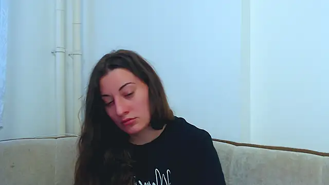 Helen Adams  online show from 03/05/25, 11:28