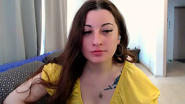 Snapshot of Helen_Adams_ chatting on 06/08/26, 06:47 Helen Adams online show from 06/08/26, 06:47