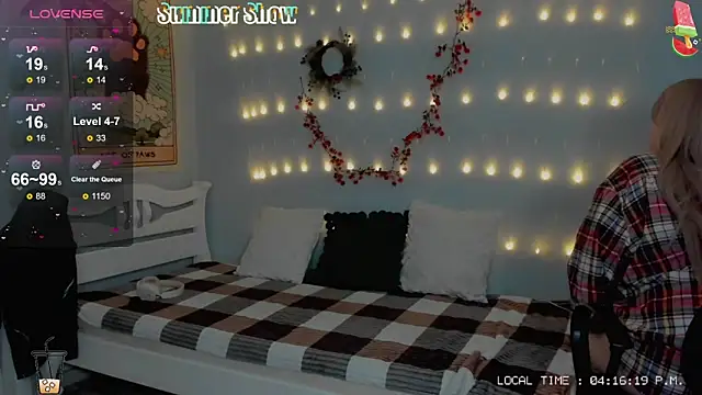 Snapshot of Crystal_Chris chatting on 01/11/25, 09:57 Crystal Chris online show from 01/11/25, 09:57