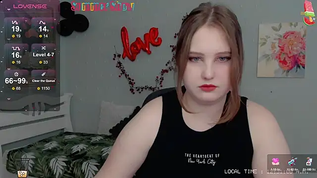 Snapshot of Crystal_Chris chatting on 02/28/25, 10:30 Crystal Chris online show from 02/28/25, 10:30