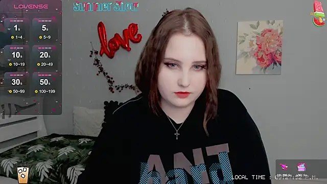 Snapshot of Crystal_Chris chatting on 03/07/25, 07:27 Crystal Chris online show from 03/07/25, 07:27