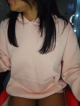moreninhasilva online show from 05/15/26, 11:01