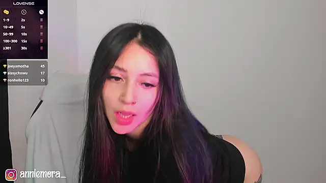 Snapshot of annie_mora chatting on 01/15/25, 02:49 annie mora online show from 01/15/25, 02:49