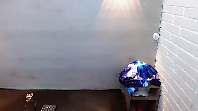 Daniela Pink  online show from 10/06/25, 07:44