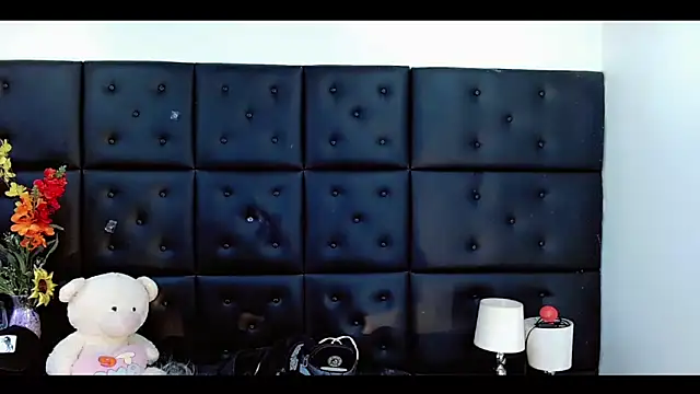 Daniela Pink  online show from 02/24/26, 08:40