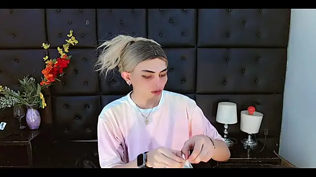 Daniela Pink  online show from 03/06/26, 07:43