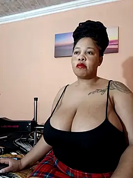 Fantasy1976 online show from 11/27/25, 04:25