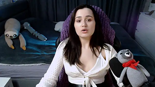 KiraYammy online show from 01/08/25, 10:27