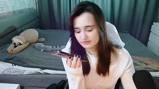 KiraYammy online show from 03/17/25, 09:45