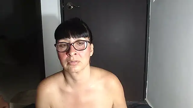 HellenLatin online show from 02/03/26, 06:22