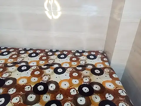 shuhana  online show from 09/09/25, 12:54