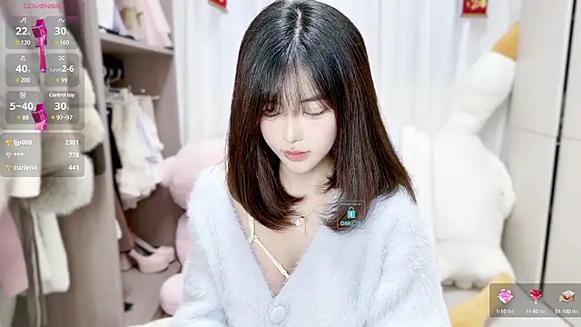 Snapshot of Duduludululu chatting on 01/31/25, 09:27 Duduludululu online show from 01/31/25, 09:27