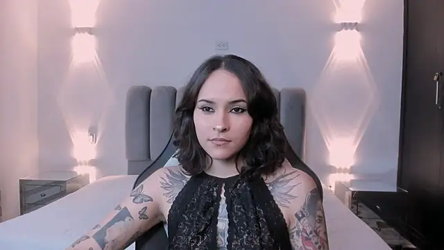 AnnyThompson  online show from 01/10/26, 08:32