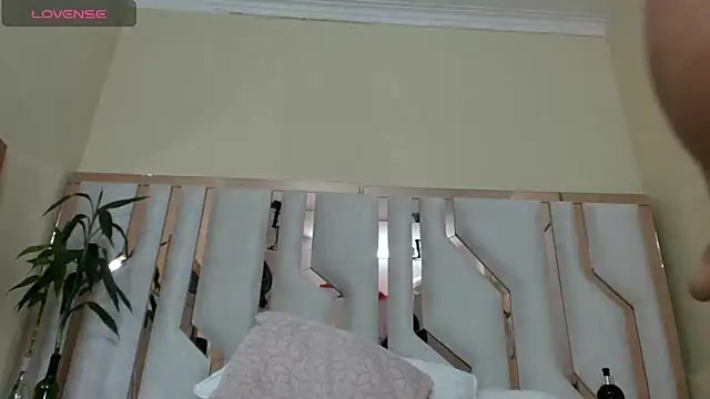 TifanyChill online show from 01/29/25, 12:12