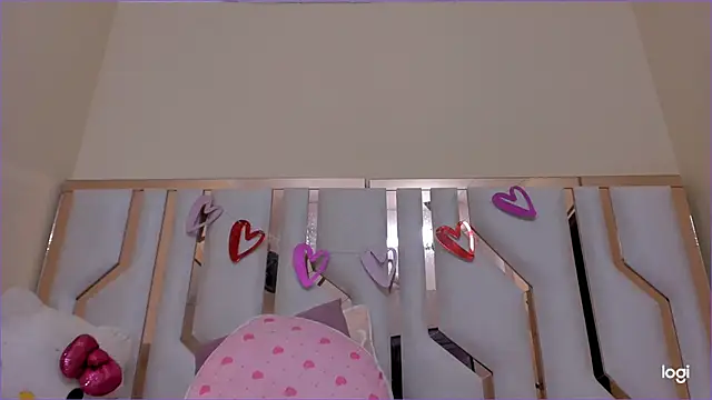 TifanyChill online show from 02/25/25, 10:18