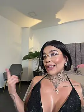 Snapshot of milaivanova chatting on 01/17/26, 12:59 milaivanova online show from 01/17/26, 12:59