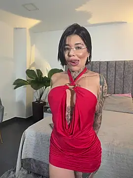 Snapshot of milaivanova chatting on 01/17/26, 11:41 milaivanova online show from 01/17/26, 11:41