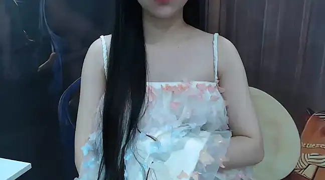 KaleAnisa online show from 03/08/25, 10:43