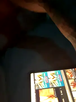 Alphanik4 online show from 10/21/25, 06:58