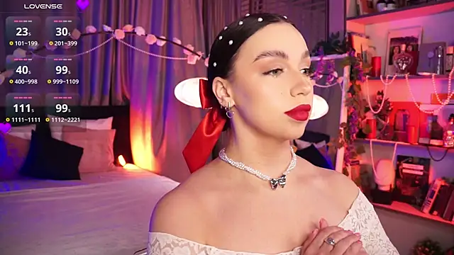 LunaNight online show from 02/15/25, 08:33