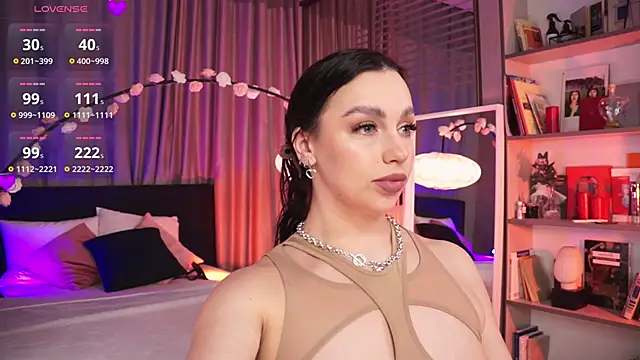 LunaNight online show from 03/04/25, 08:16