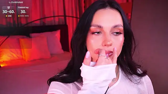 LunaNight online show from 02/20/26, 08:31