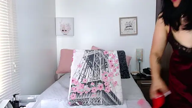 Snapshot of Maira_B chatting on 02/08/26, 04:10 Maira B online show from 02/08/26, 04:10