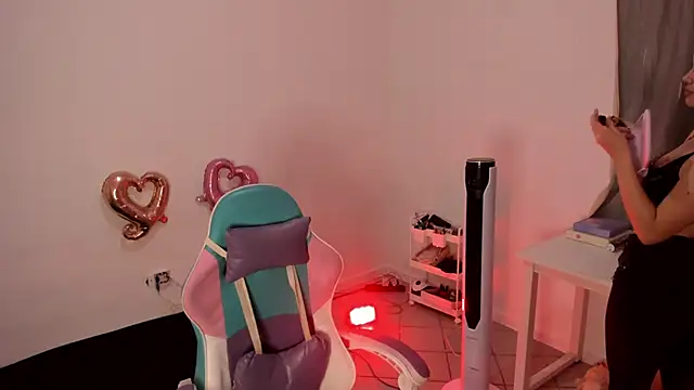 WandaDoll online show from 02/15/25, 12:33